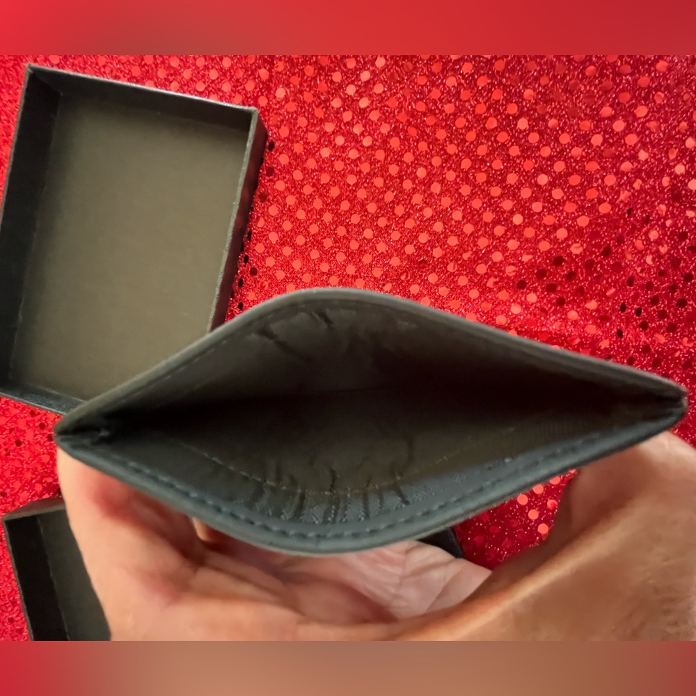 Travelambo ID Case - Picture 6 of 6